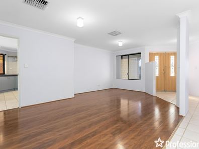 6 Figtree Drive, Canning Vale WA 6155