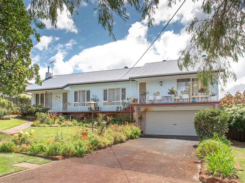 33 Reid Street, Bassendean WA 6054
