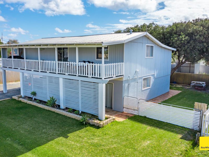 16 Gee Street, Lancelin