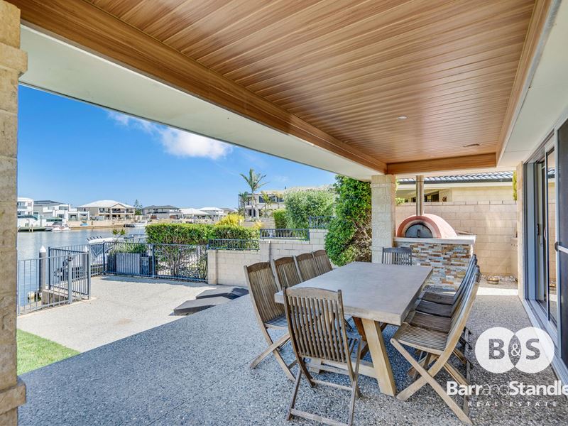 25 Portofino Crescent, Pelican Point