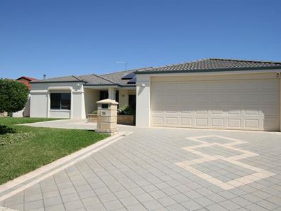 24 Montmartre Green, Port Kennedy WA 6172
