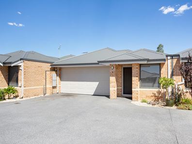 11/74 Carbeen View, Piara Waters WA 6112