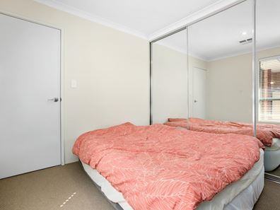 11/74 Carbeen View, Piara Waters WA 6112