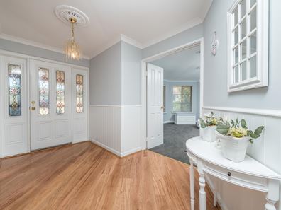 5 Oriana Place, Currambine WA 6028