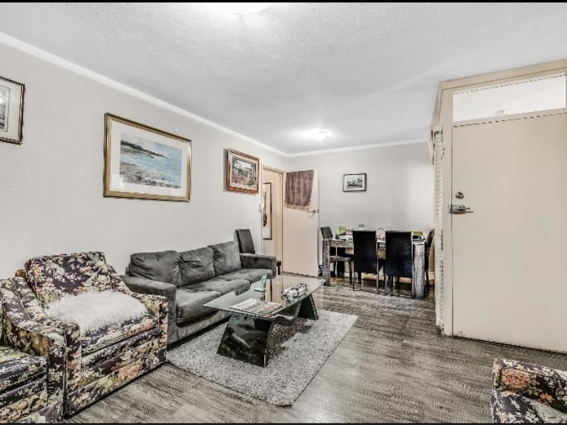 11/3 Derrington Crescent, Balga