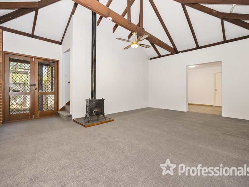 1A Greenpark Road, Alexander Heights
