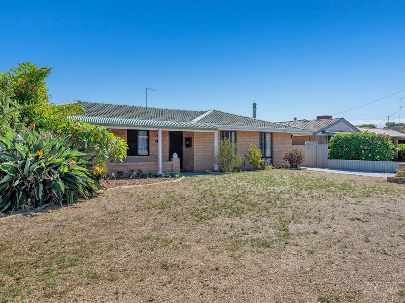 43 Coolibah Avenue, Dudley Park WA 6210