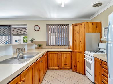 43 Coolibah Avenue, Dudley Park WA 6210