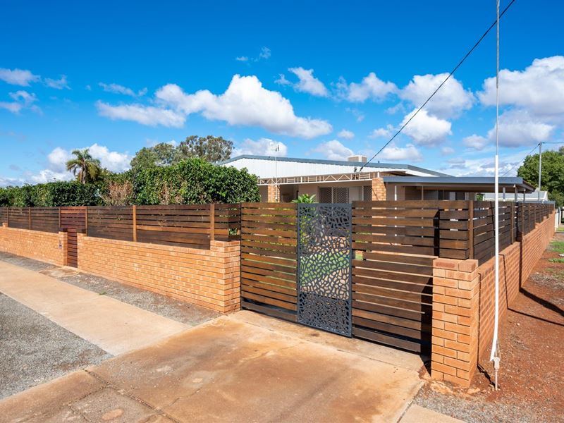 43 Hawkins Street, West Lamington