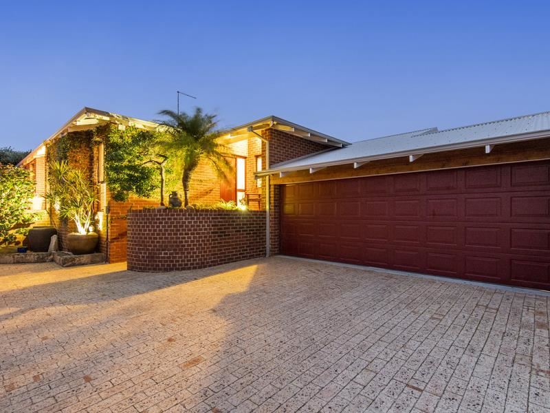 2/31 Admiralty Crescent, Halls Head