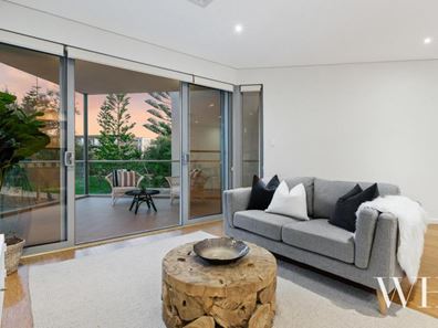 4/2 South Beach Promenade, North Coogee WA 6163