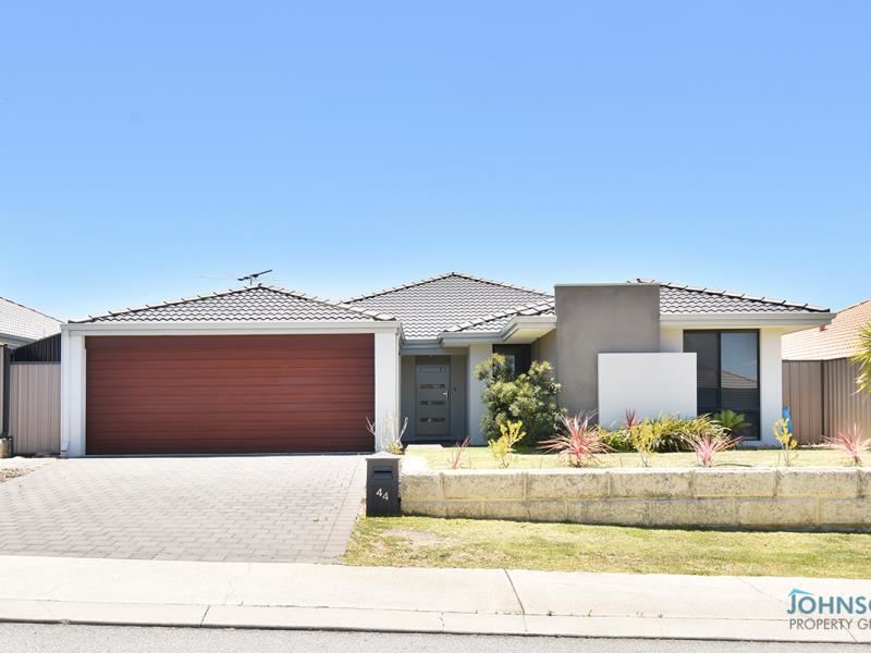 44 Vancouver Parade, Wanneroo WA 6065