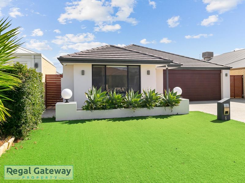 6 Blossom Chase, Aubin Grove