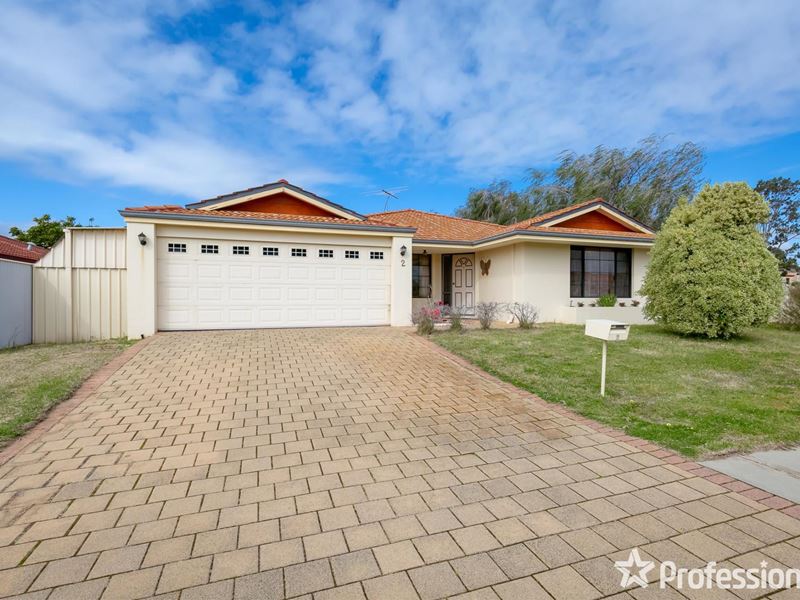 2 St Quentin Parkway, Alexander Heights