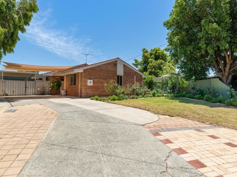 6 Pigeon Court, Langford