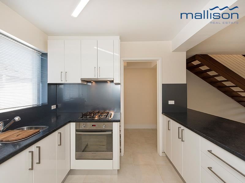 7/4-6 Gloucester Avenue, Shoalwater