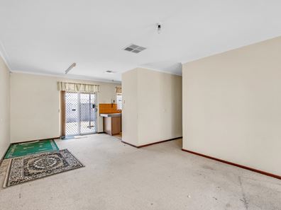 2a Kelly Road, Girrawheen WA 6064
