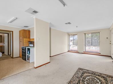2a Kelly Road, Girrawheen WA 6064