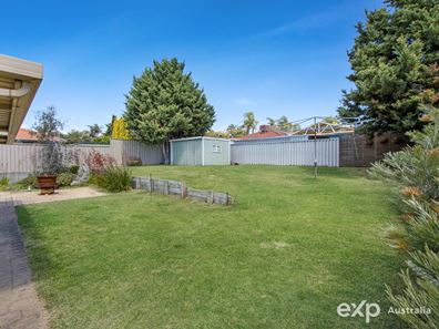 16 Tuart  Ridge, Parmelia WA 6167