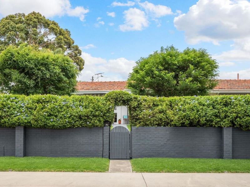 75 Cammillo Road, Camillo