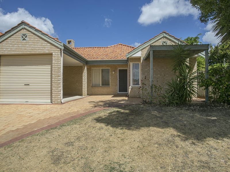 4 Watervista Close, The Vines