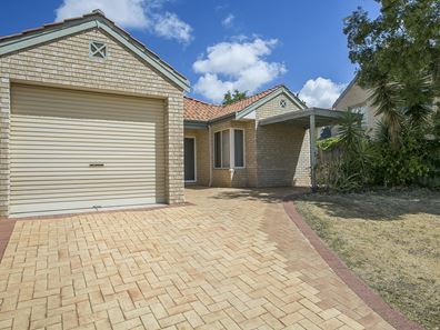 4 Watervista Close, The Vines WA 6069