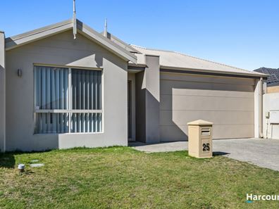 25 Vignerons Loop, Hocking WA 6065