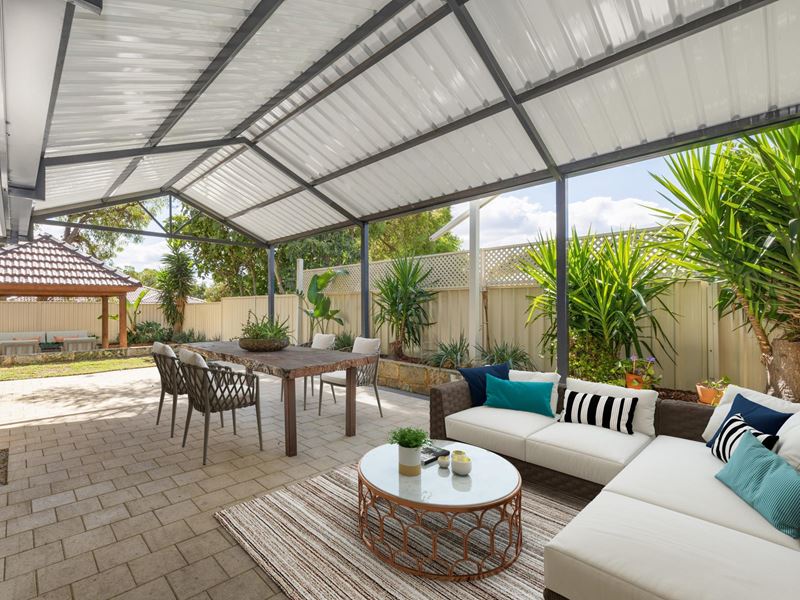 8 Silvereye Court, Beeliar