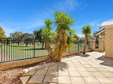 10 Jativa Lane, Port Kennedy WA 6172