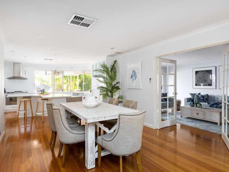 19 Orwell Crescent, Woodvale