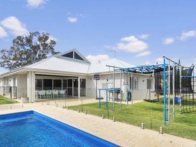 34 Mannikin Heights, Beeliar WA 6164