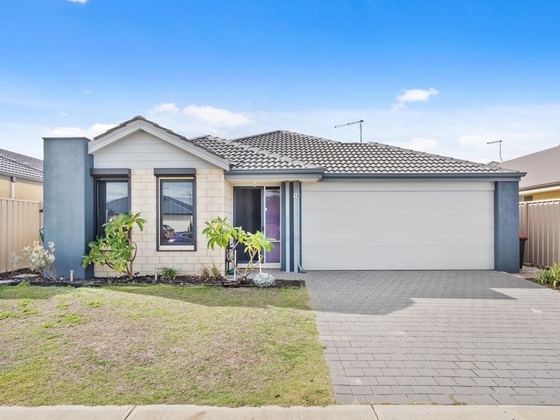 12 Jonquil Grove, Karnup