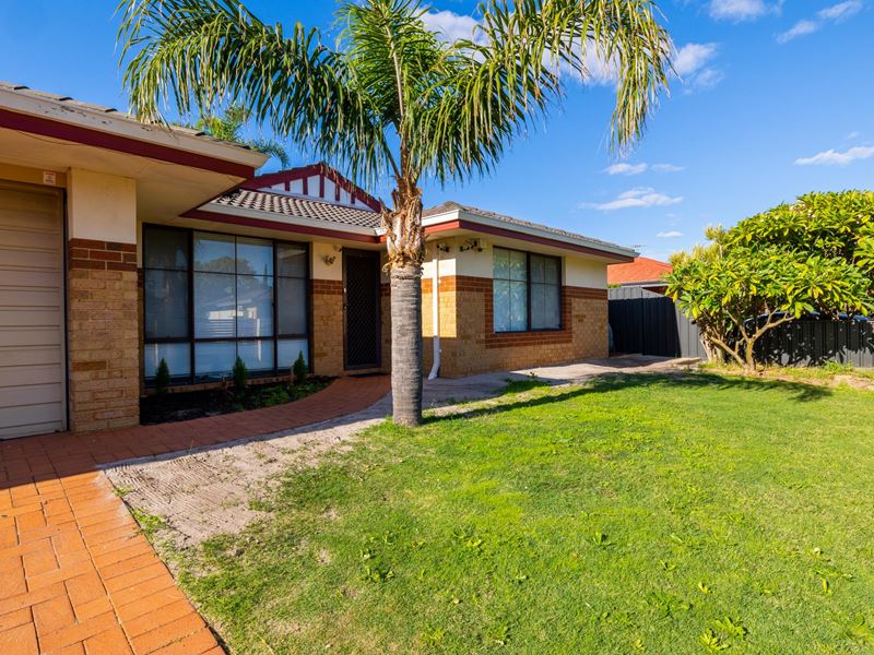 9 Lakewook Cove, Kenwick WA 6107