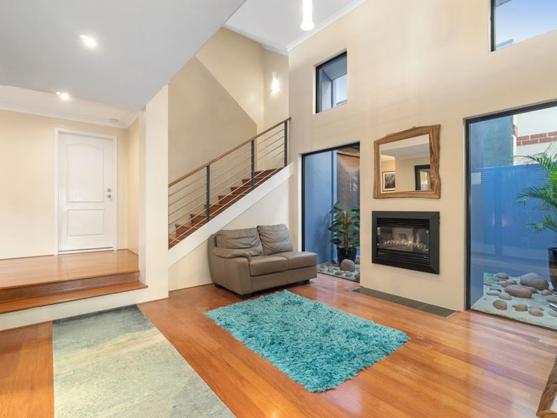 78 Cale Street, Como