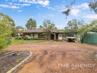 51 Johnson Place, Wattle Grove WA 6107