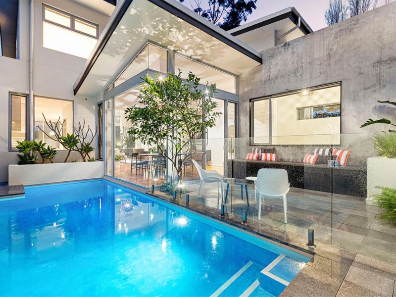 4A Thomson Road, Claremont