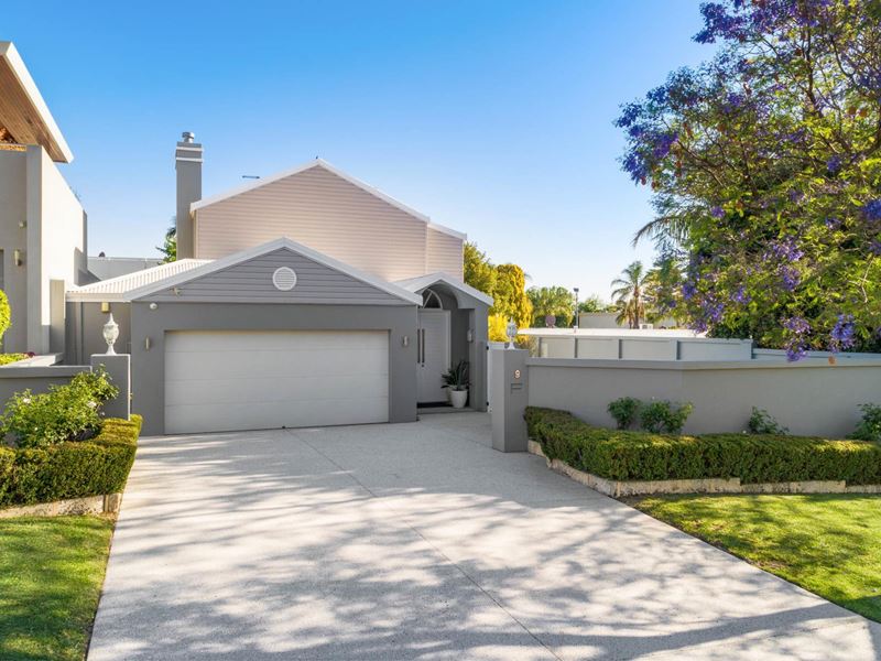 9 Dee Road, Applecross