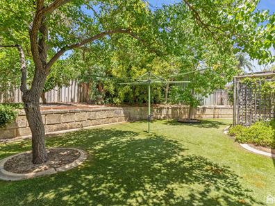 39 Vistula Terrace, Kelmscott WA 6111