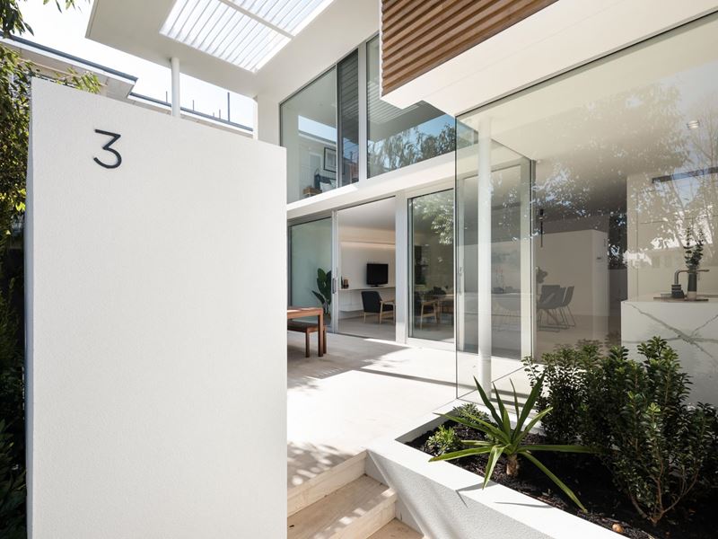 3/15 Overton Gardens, Cottesloe
