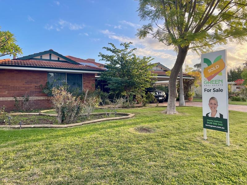 16 Scrubbird Court, Greenfields