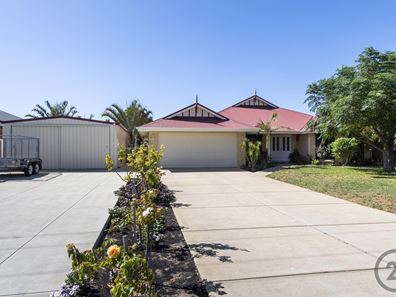 9 Hampton Road, Pinjarra WA 6208