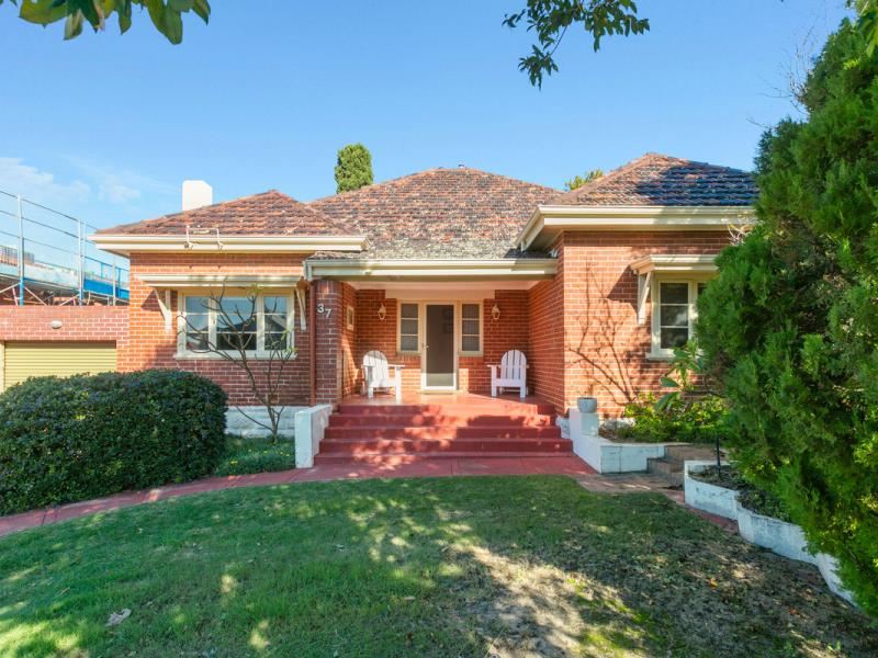 37 Newry Street, Floreat