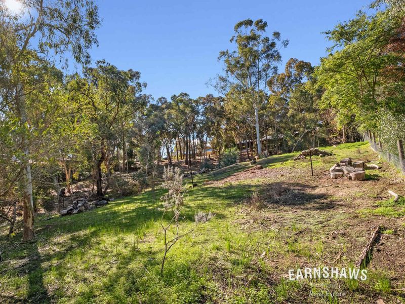 3 Dale Place, Darlington WA 6070