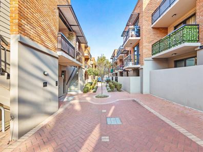 35/120-122 Lake Street, Perth WA 6000