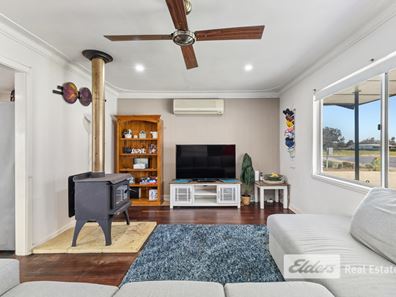 23 Charlotte  Street, Dardanup WA 6236