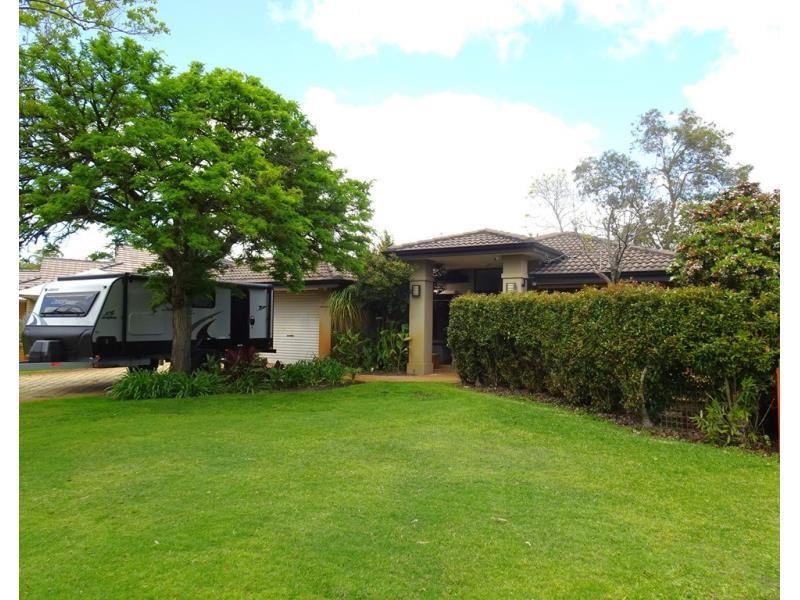 10 Chandon Terrace, The Vines