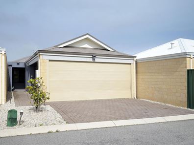 8/38 Cape Meares Crescent, Butler WA 6036