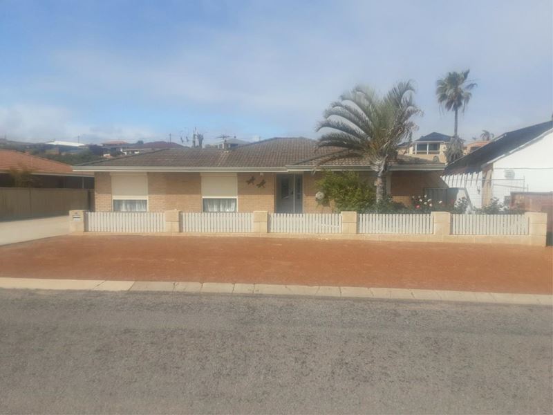 41 Eastcott Way, Tarcoola Beach
