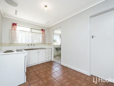 65A Lester Drive, Thornlie WA 6108