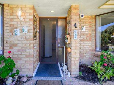 4 Gamble Street, Warnbro WA 6169